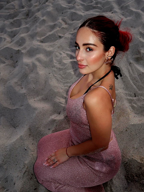 nicollefigueroaa instagram image archive image