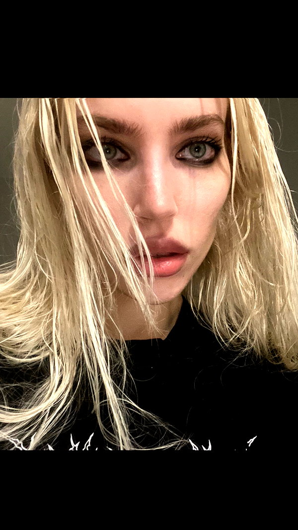 alien.hanna instagram image archive image