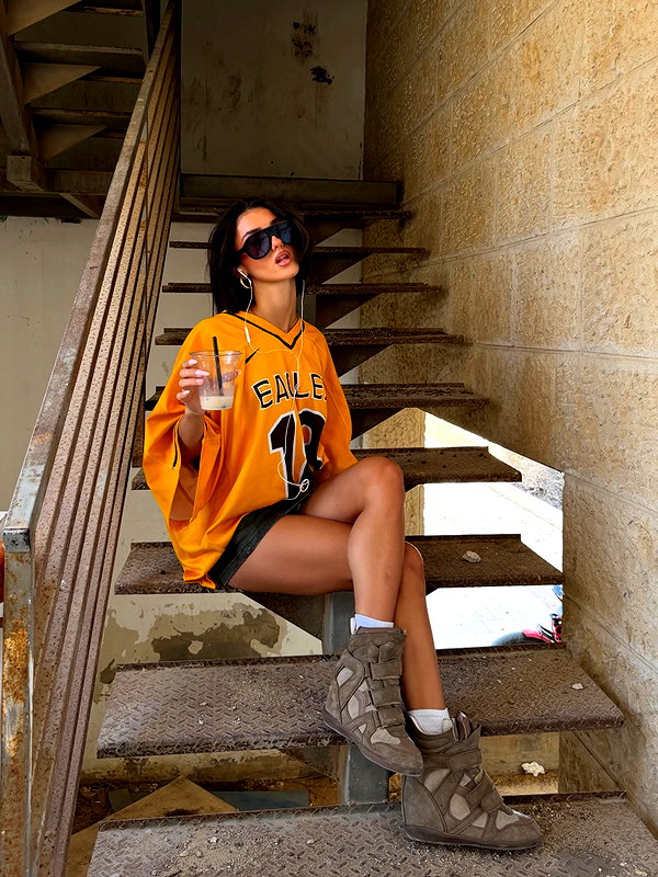 efrat_elmalich instagram image archive image