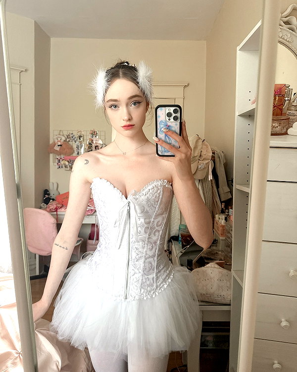 1uvgabi instagram image archive image