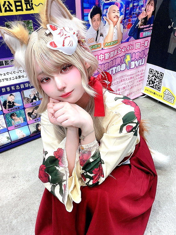 purinn_cos instagram image archive image