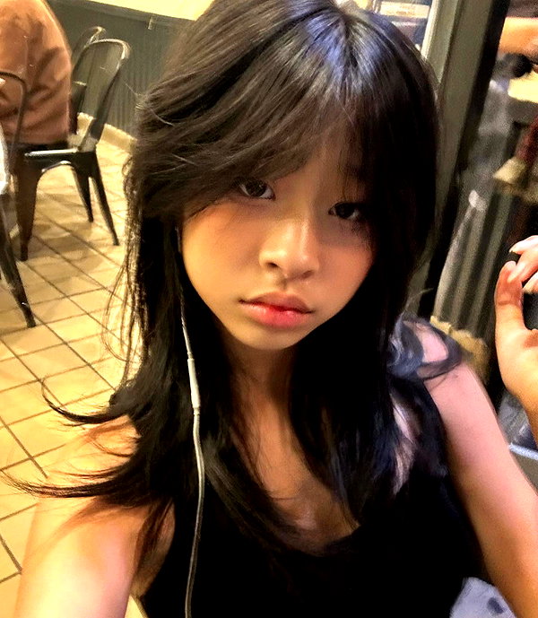 princessamelia_official instagram image archive image