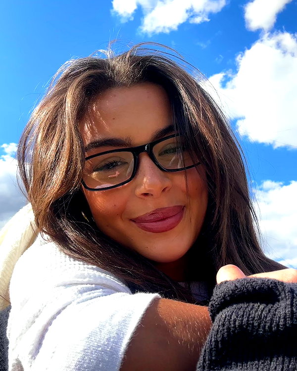 oliviaphillipps instagram image archive image