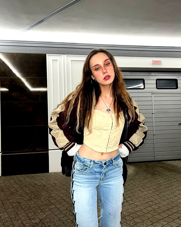 leanxhrt instagram image archive image