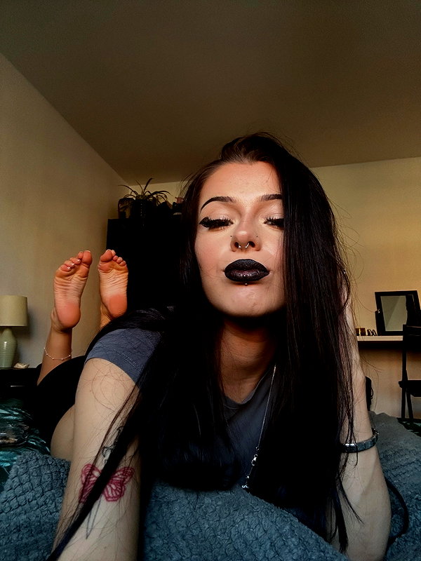 __dedgrl archive image