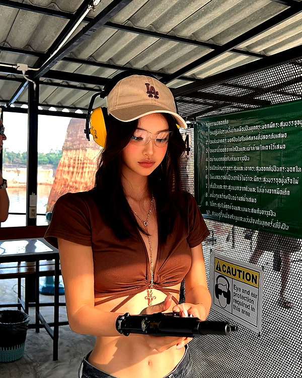 ll.lu1s instagram image archive image
