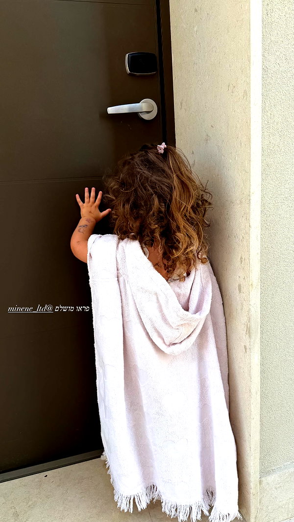 barzomer instagram image archive image