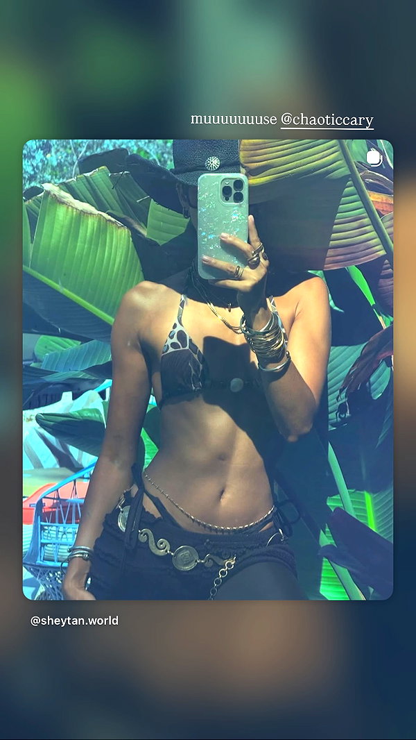 miakhalifa miakhalifa archive image