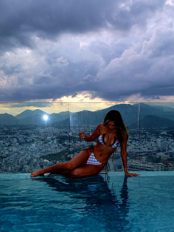 mekhrona_18 instagram image archive image