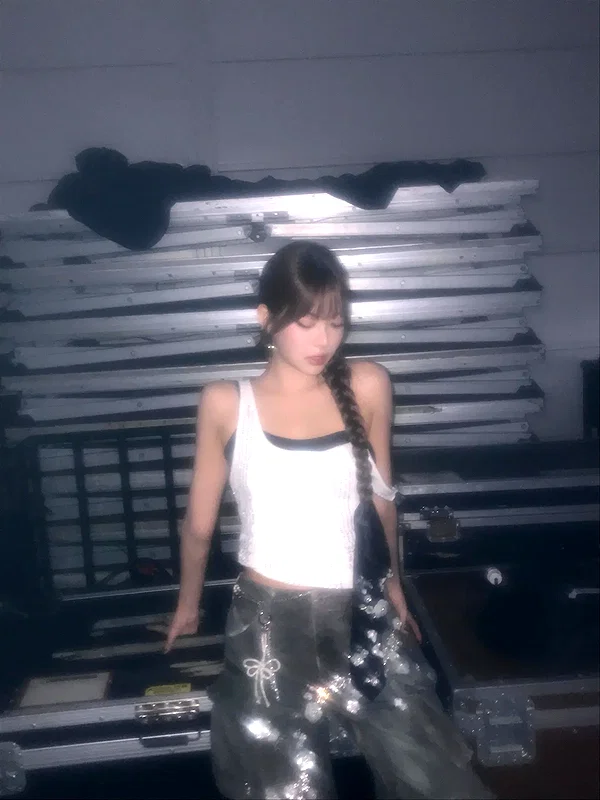 hhh.e_c.v instagram image archive image