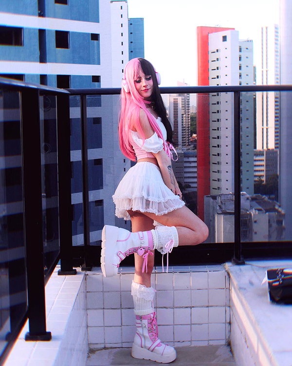 jadelaverne instagram image archive image