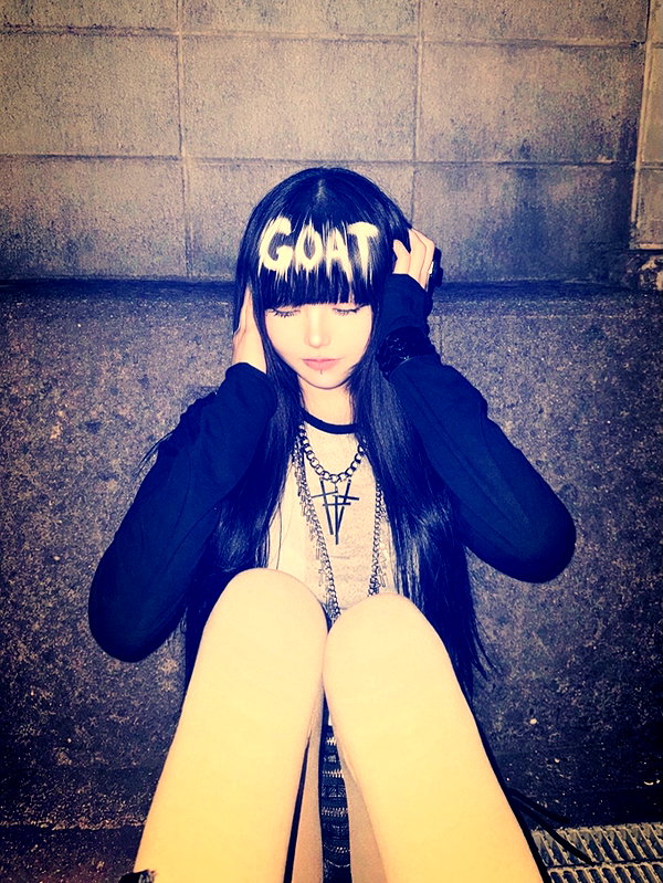 9unxx7 instagram image archive image