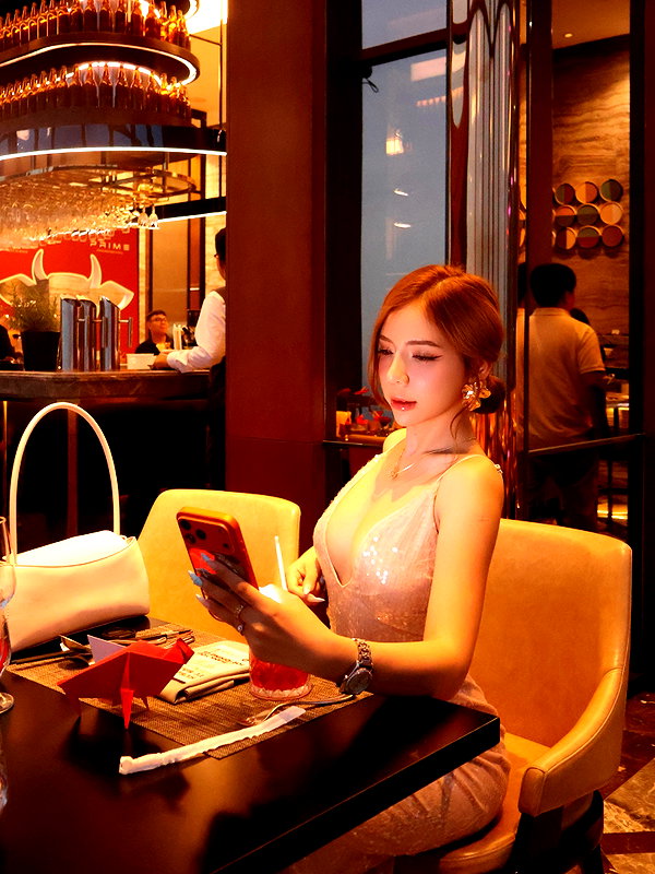 lyhythuedoxinh instagram image archive image