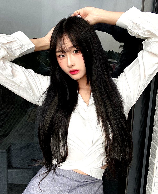 lai_931201 instagram image archive image