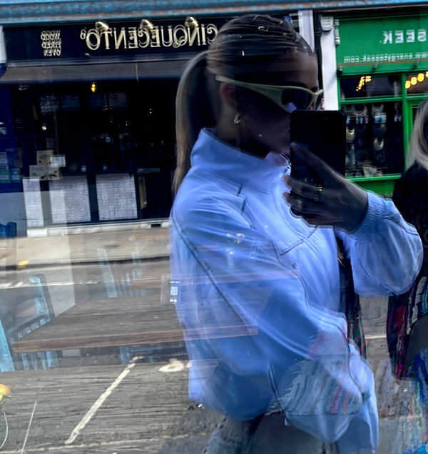 sophadophaa_ instagram image archive image