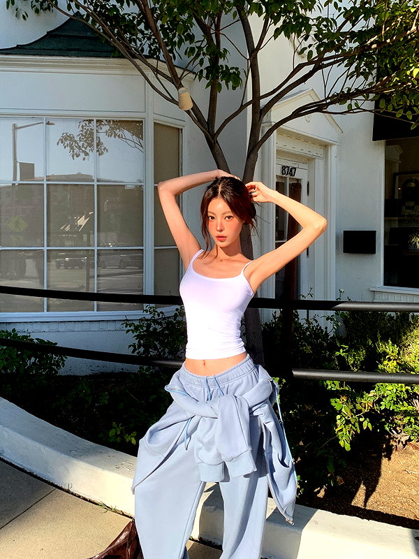 daxbin instagram image archive image