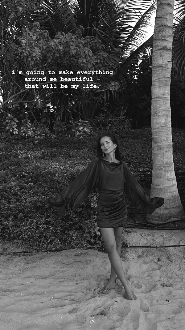 zoeliss instagram image archive image