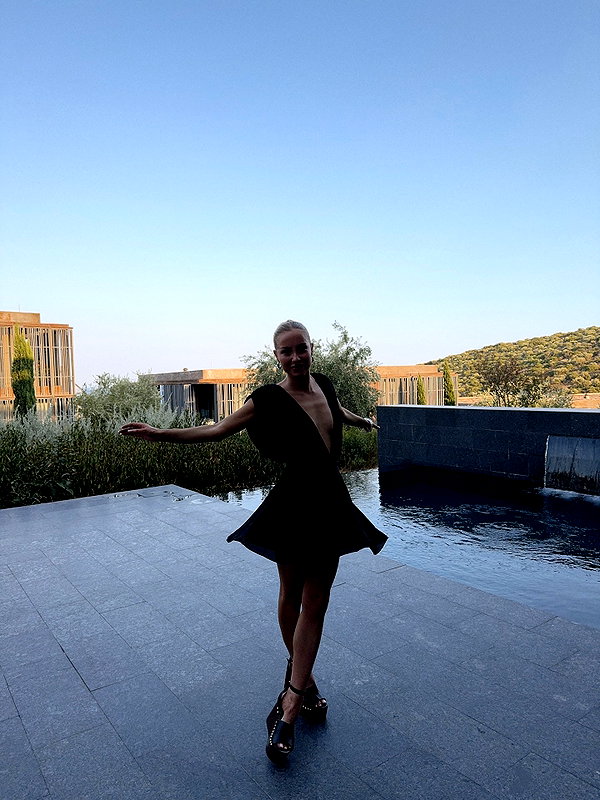 madisonwoolley instagram image archive image