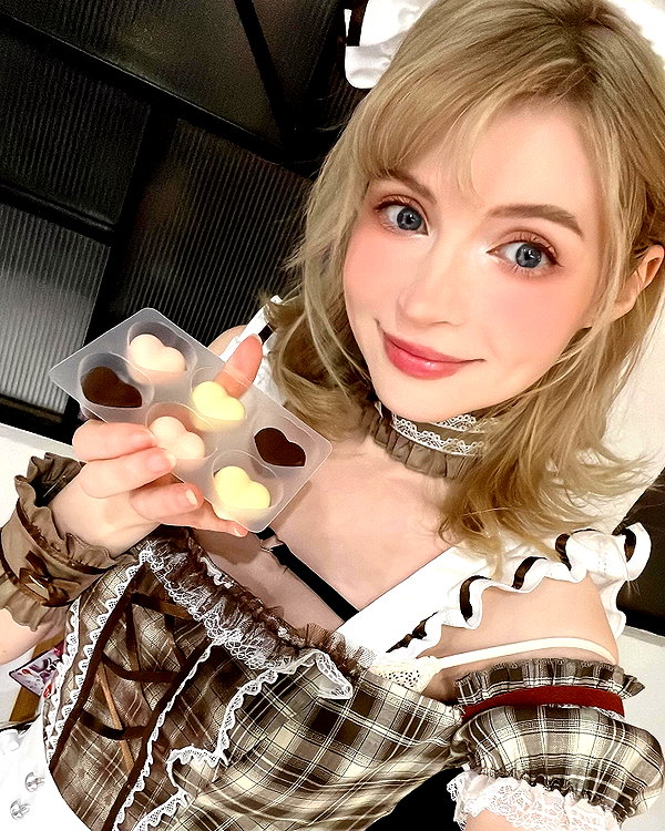 peachmilky_ instagram image archive image