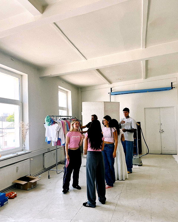pia__kim instagram image archive image