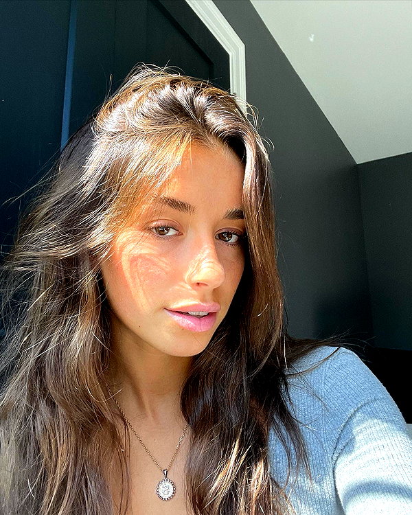 sadieemckennaa instagram image archive image