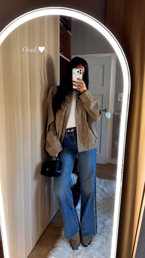 zoeliss instagram image archive image