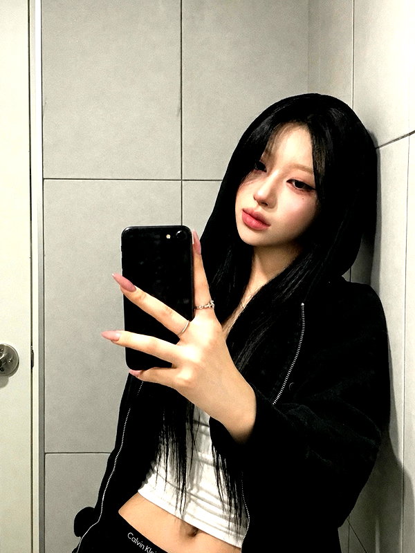 mxrul0y instagram image archive image