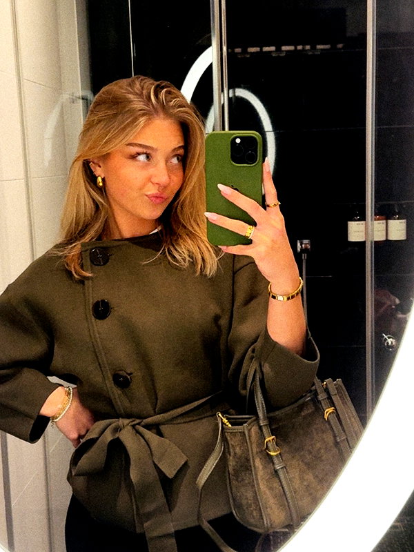danamrts instagram image archive image