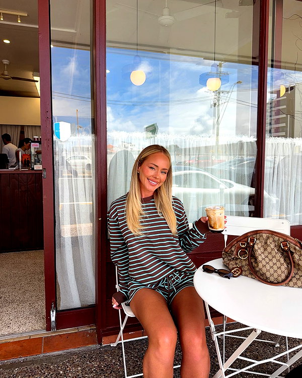 allieauton instagram image archive image