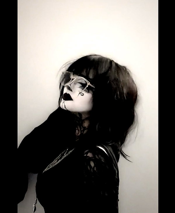 darkblueyoshii instagram image archive image