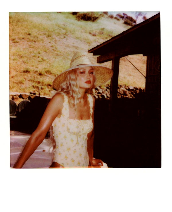 gigihadid instagram image archive image