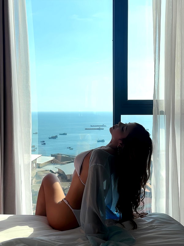 lyhythuedoxinh instagram image archive image