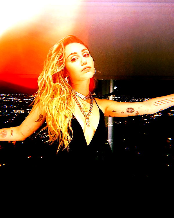 mileycyrus instagram image archive image