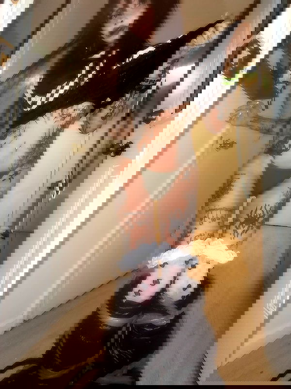 zommmbri zommmbri archive image