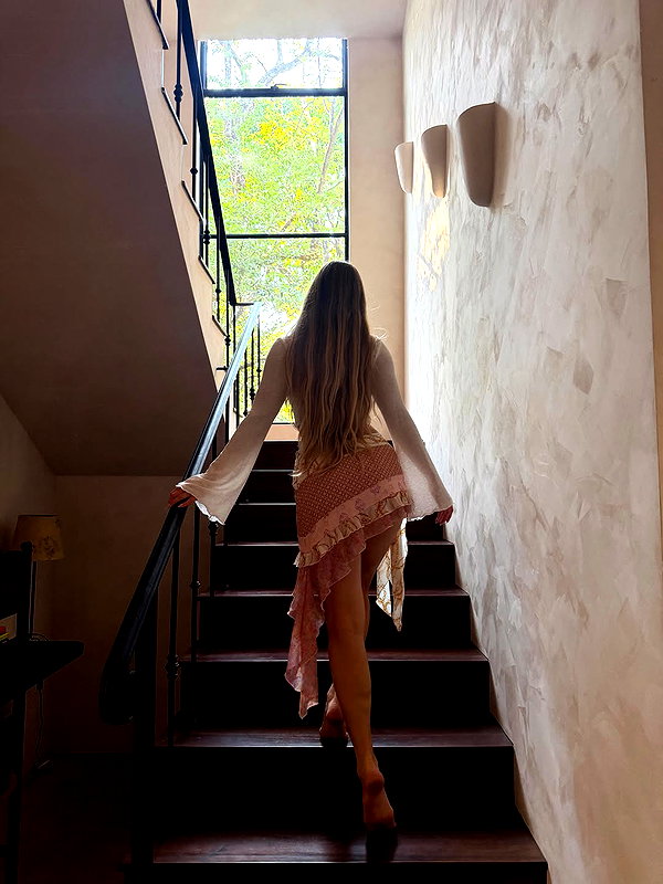 carolinezalog instagram image archive image