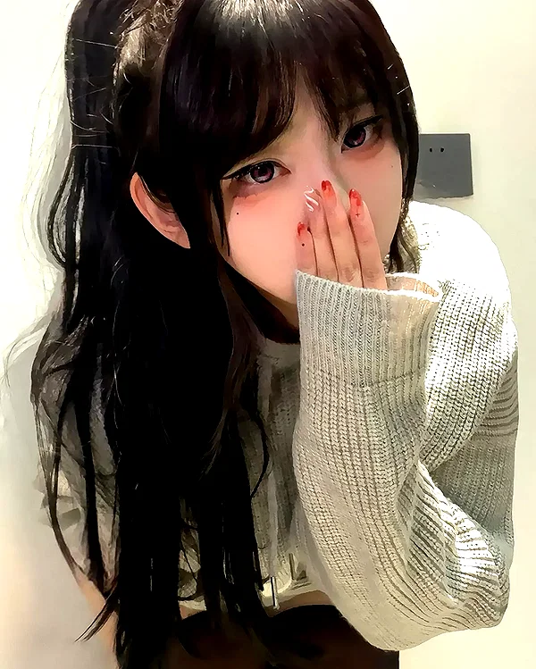 yingyinng_ instagram image archive image