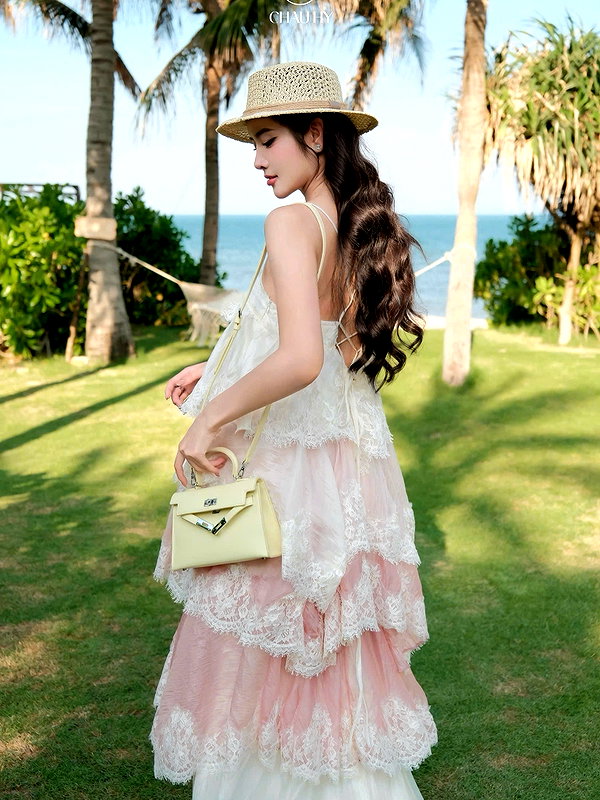 lyhythuedoxinh instagram image archive image
