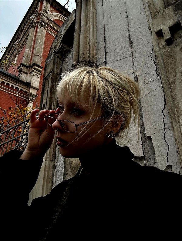 vollkova__ instagram image archive image