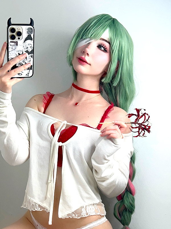 danielle.mercedie instagram image archive image