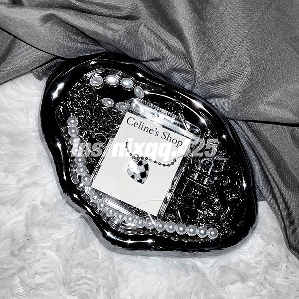 nixqq.425_ instagram image archive image
