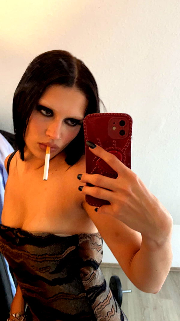 karolinaawasik archive image