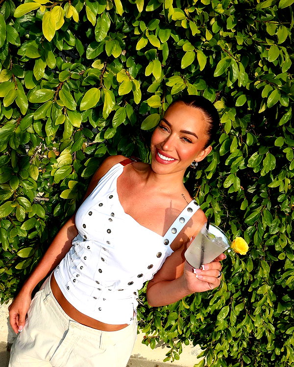 staskaranikolaou instagram image archive image
