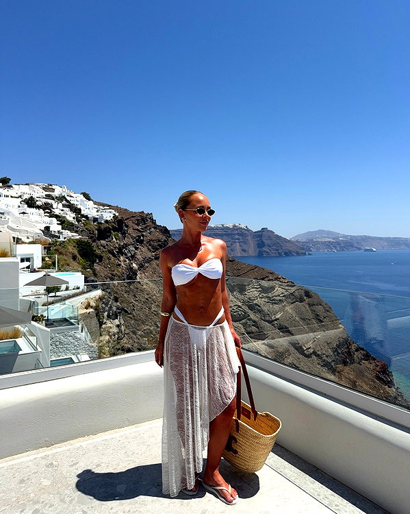 allieauton instagram image archive image
