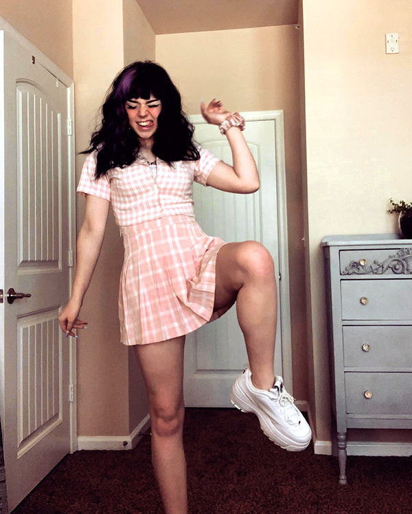 yeahimcaroline instagram image archive image