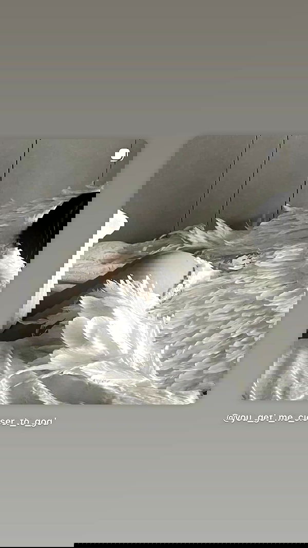 feelbetterinmysweater feelbetterinmysweater archive image