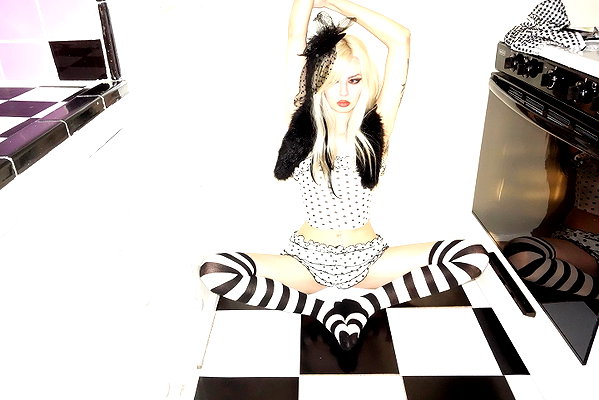 amellliiaa instagram image archive image