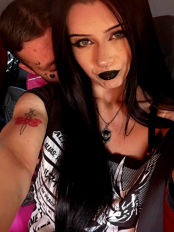 __dedgrl instagram image archive image