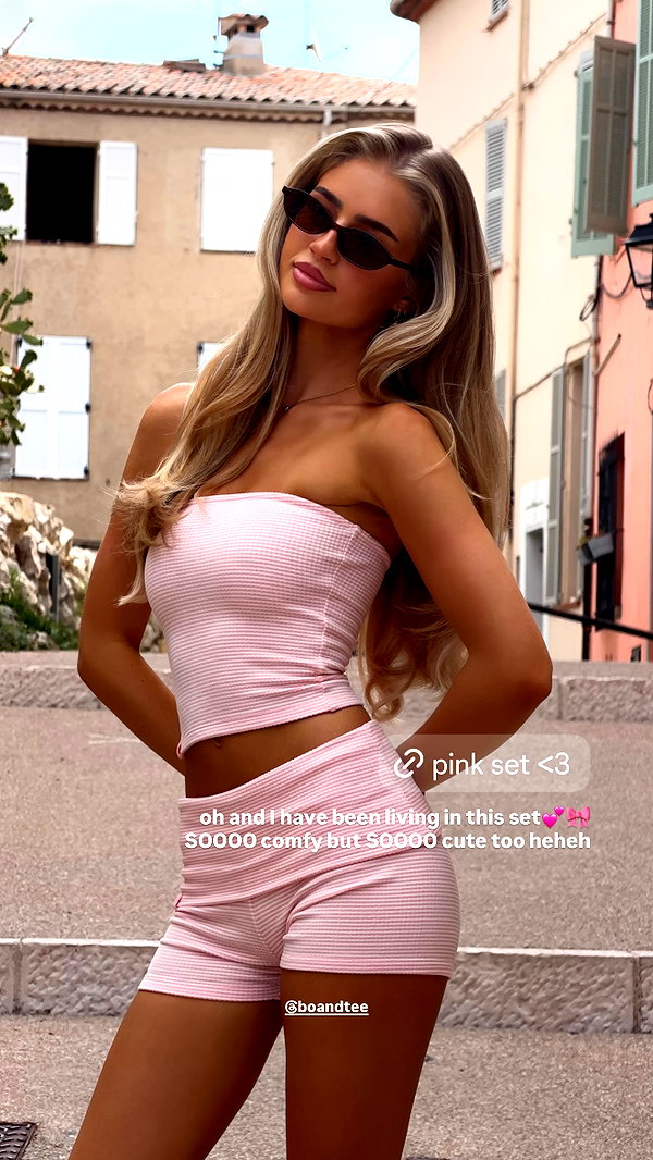 hollyjai archive image