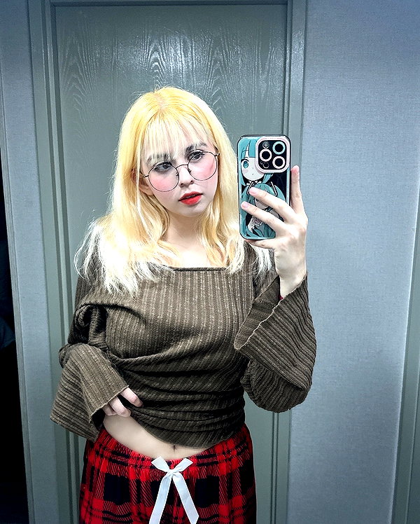 lulymakima instagram image archive image