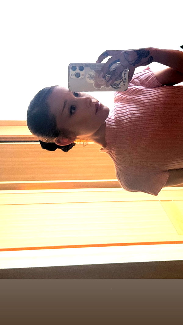 arianagrande instagram image archive image